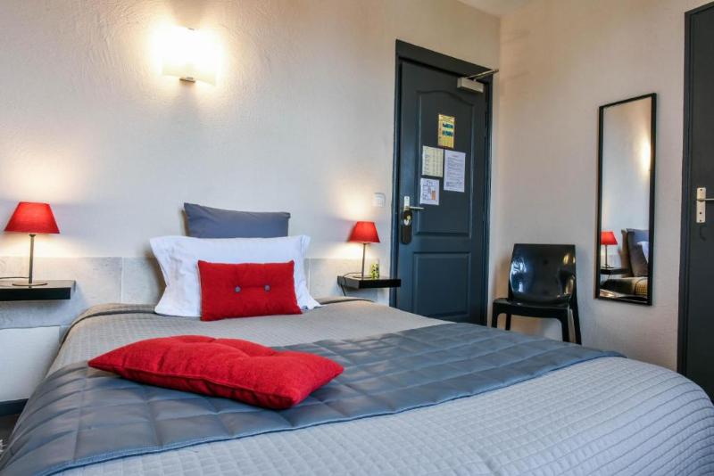 Logis Auberge L'estanquet image