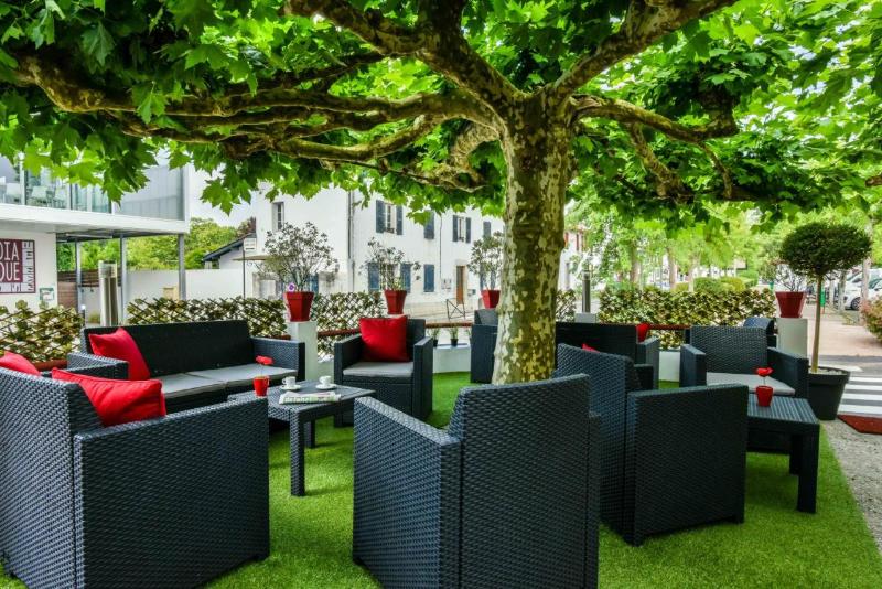 Logis Auberge L'estanquet image