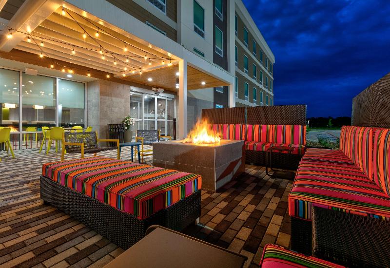 Home2 Suites By Hilton El Campo image