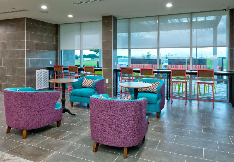 Home2 Suites By Hilton El Campo image