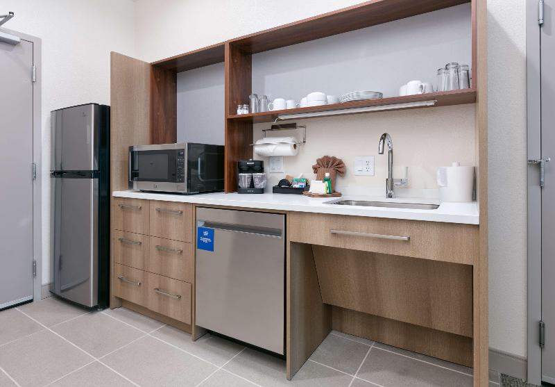 Home2 Suites By Hilton El Campo image