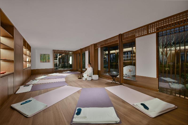Blossom Hill Hotel Nanjing Lishui image