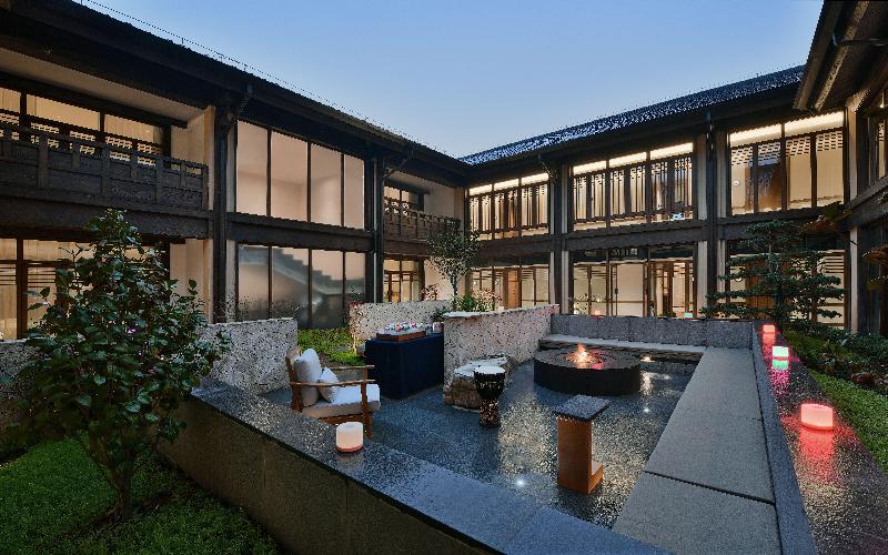 Blossom Hill Hotel Nanjing Lishui image