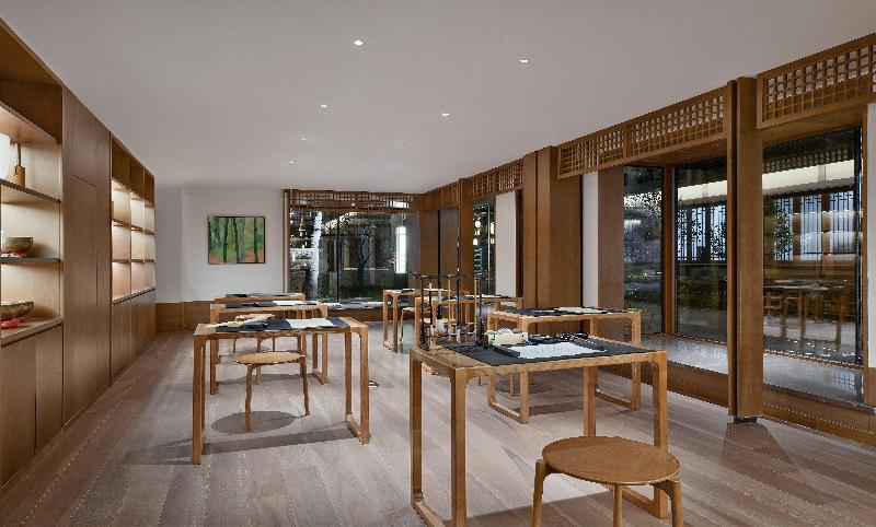 Blossom Hill Hotel Nanjing Lishui image