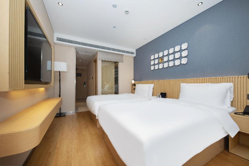 Crystal Orange Hotel Shanghai The Bund Yu Garden image