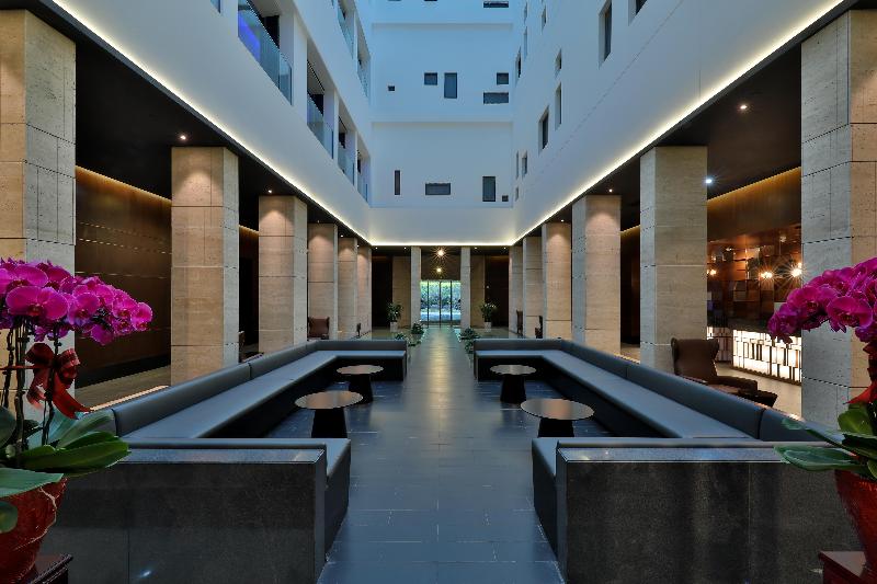 Crystal Orange Hotel Zhenjiang Logistics Building image