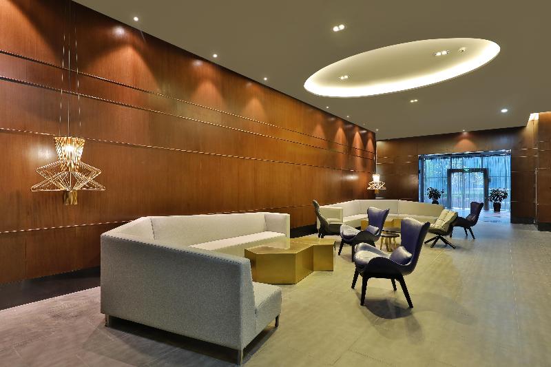 Crystal Orange Hotel Zhenjiang Logistics Building image