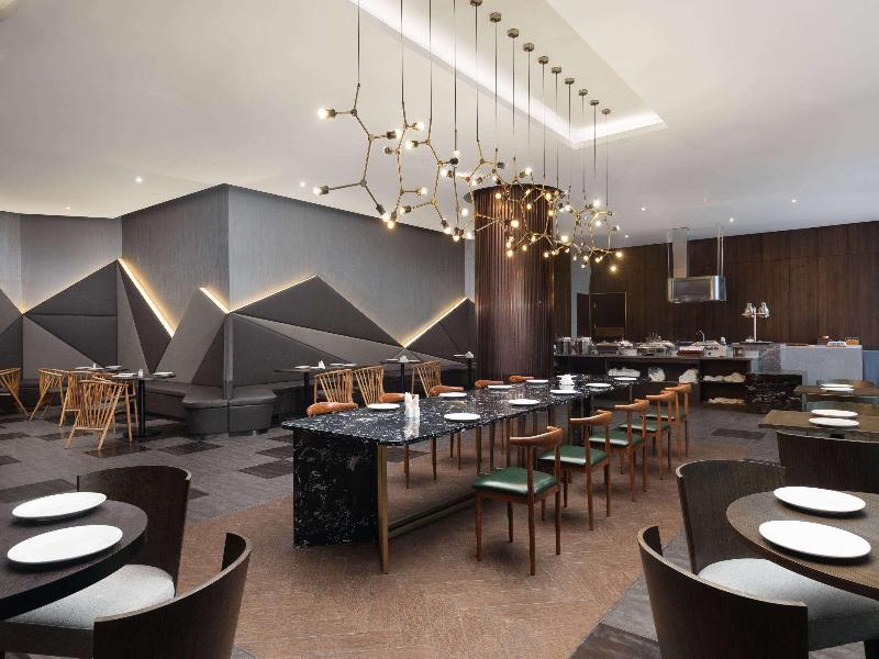 Crystal Orange Hotel Zhenjiang Logistics Building image