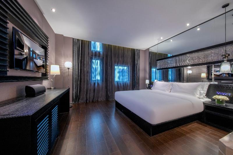 Crystal Orange Hotel Zhenjiang Logistics Building image