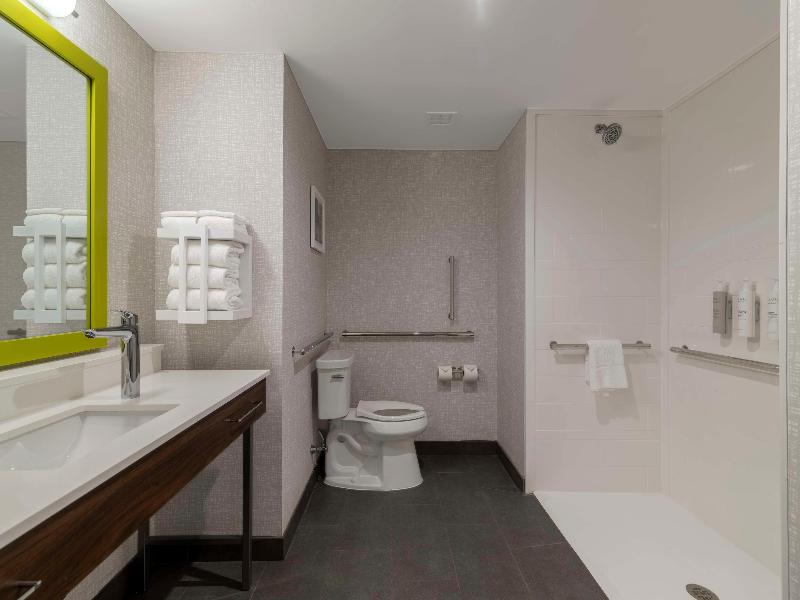 Hampton Inn Lincoln White Mountains image