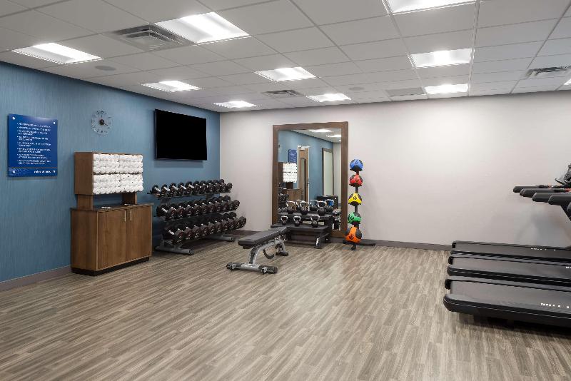 Hampton Inn Hornell image 9