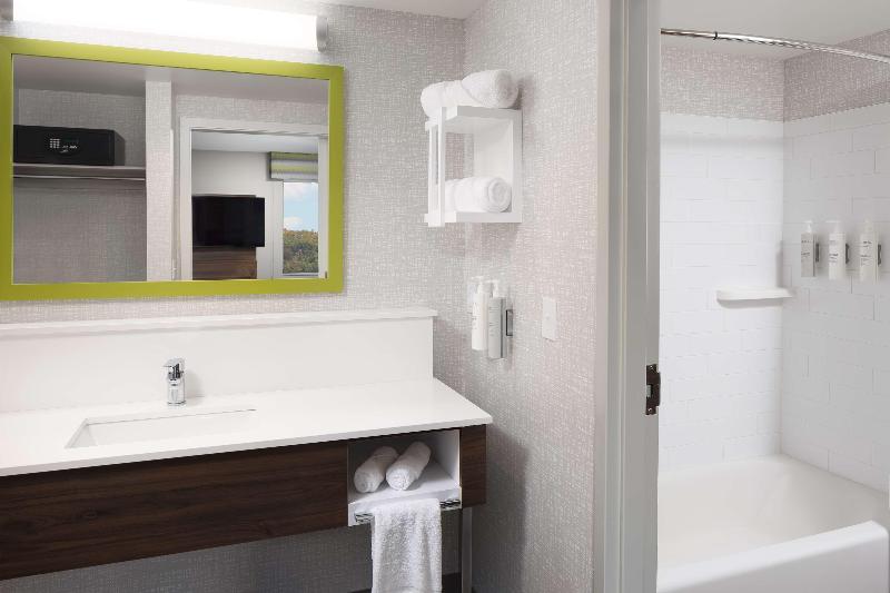Hampton Inn Hornell image