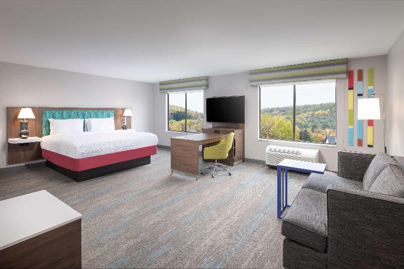 Hampton Inn Hornell image