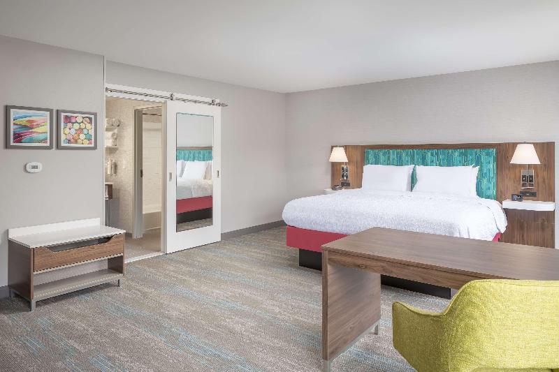 Hampton Inn Hornell image