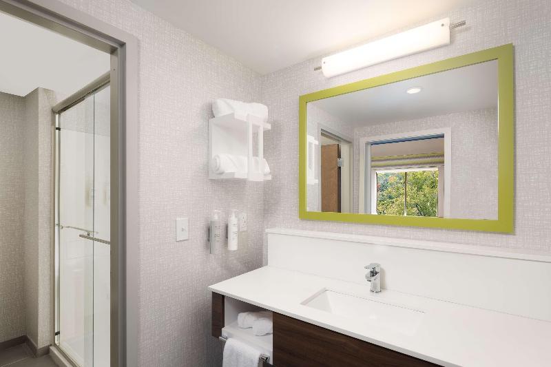 Hampton Inn Hornell image 3