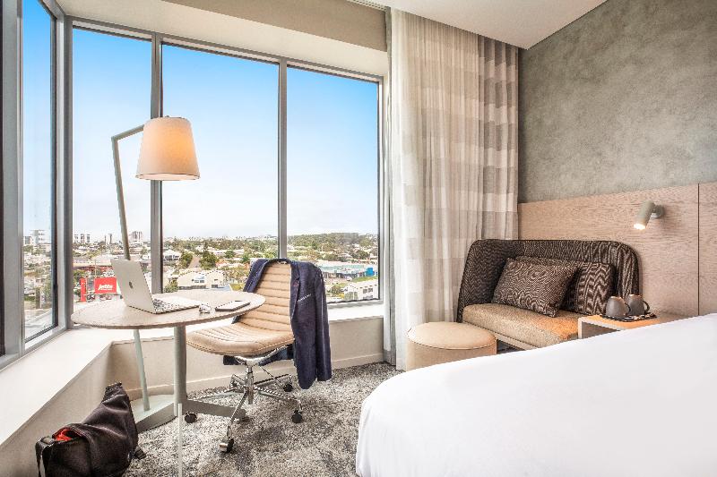 Holiday Inn Hotel & Suites Sunshine Coast by IHG image