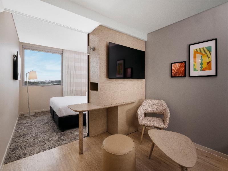 Holiday Inn Hotel & Suites Sunshine Coast by IHG image