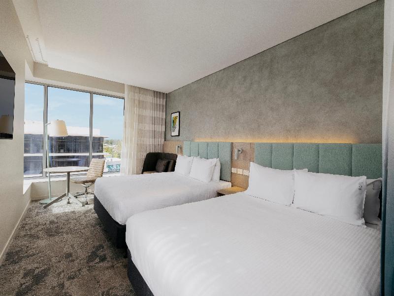 Holiday Inn Hotel & Suites Sunshine Coast by IHG image
