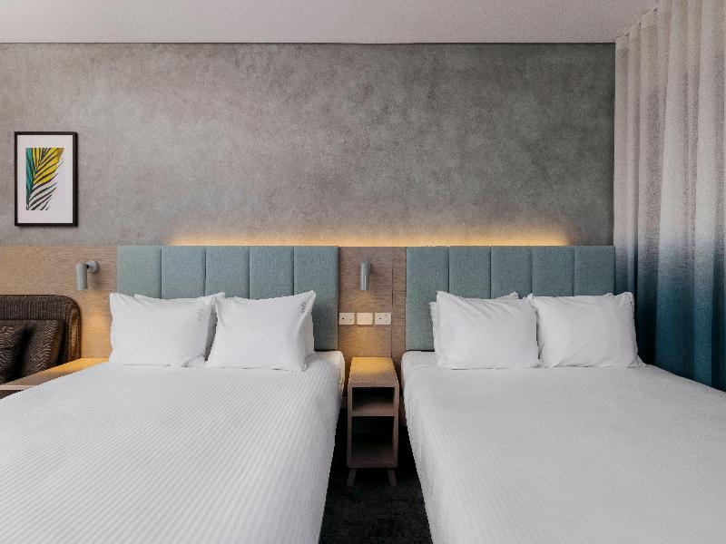 Holiday Inn Hotel & Suites Sunshine Coast by IHG image