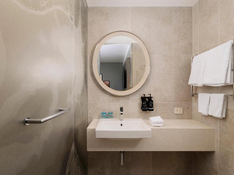 Holiday Inn Hotel & Suites Sunshine Coast by IHG image