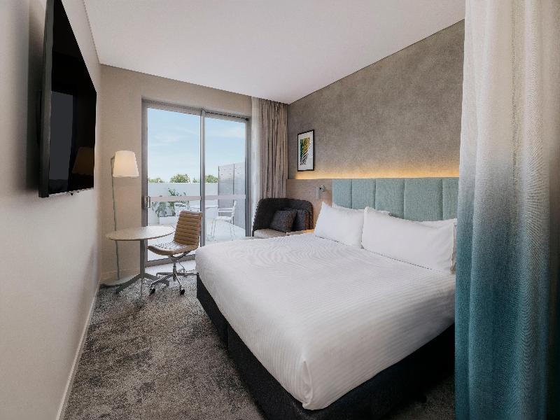 Holiday Inn Hotel & Suites Sunshine Coast by IHG image
