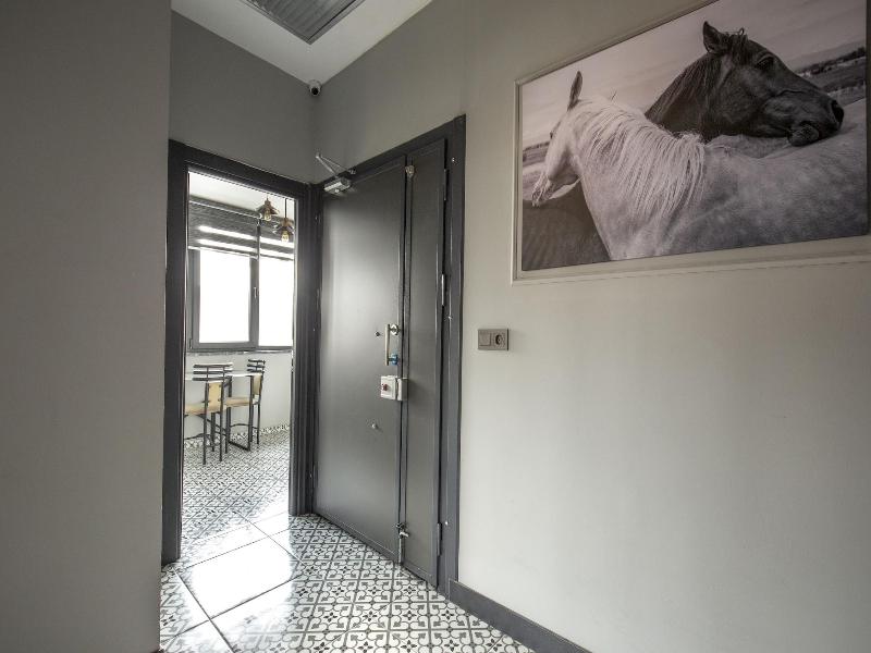 Beyoglu Huzur Suites image