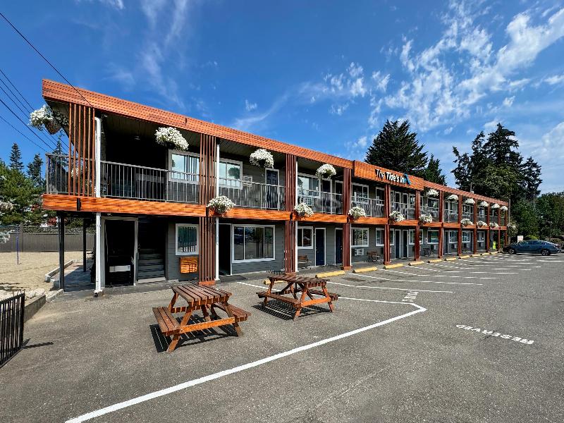 The Tide's Inn — general view