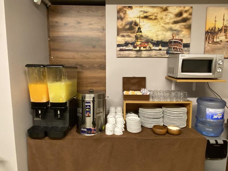 Zeyn Hotel Istanbul image