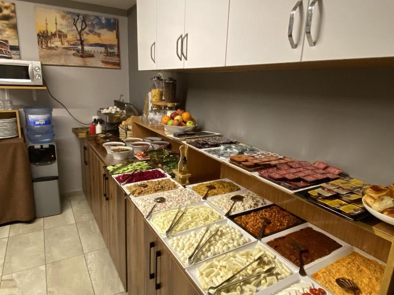 Zeyn Hotel Istanbul image