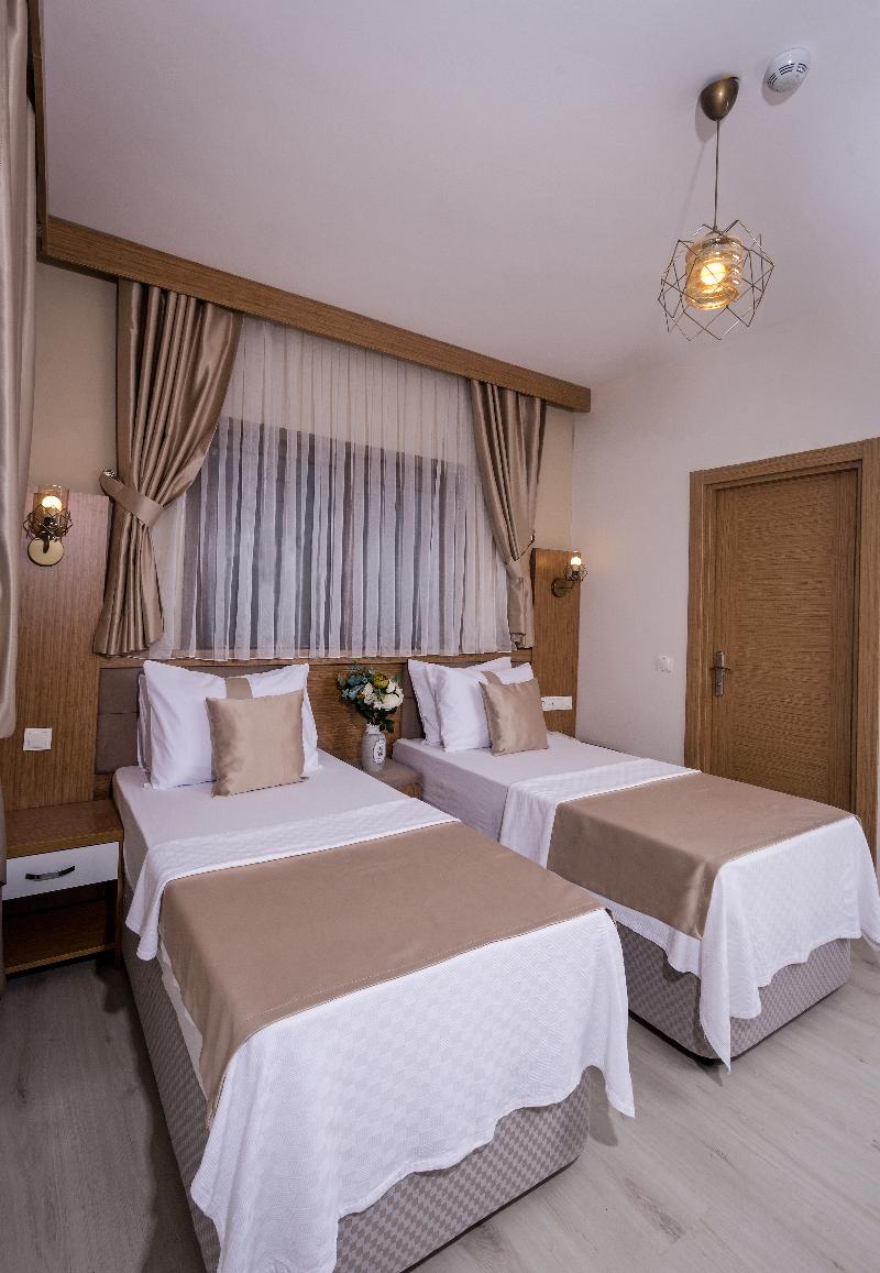 Zeyn Hotel Istanbul image