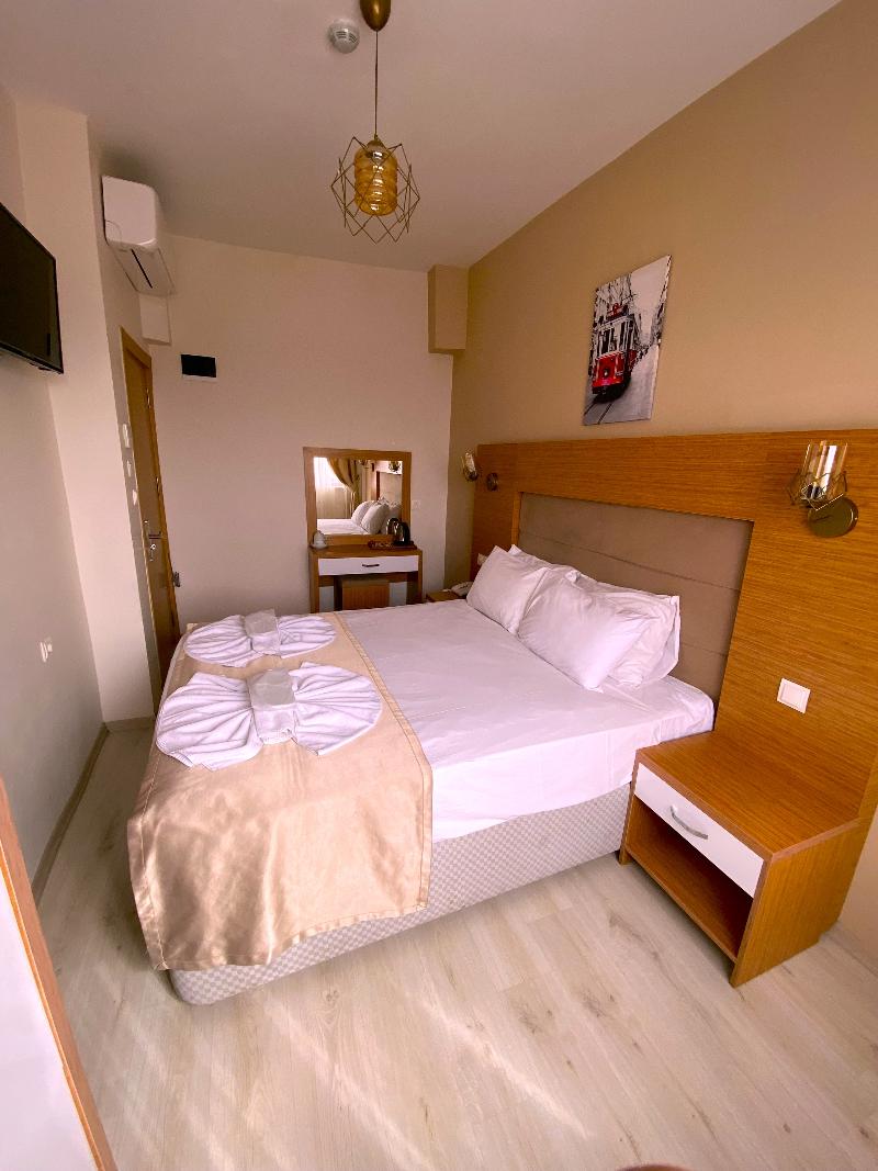 Zeyn Hotel Istanbul image