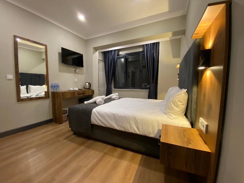 Zeyn Hotel Istanbul image