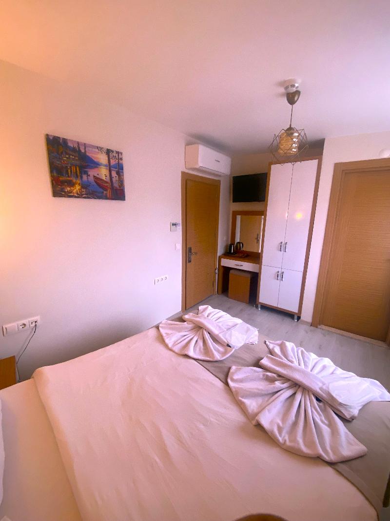 Zeyn Hotel Istanbul image