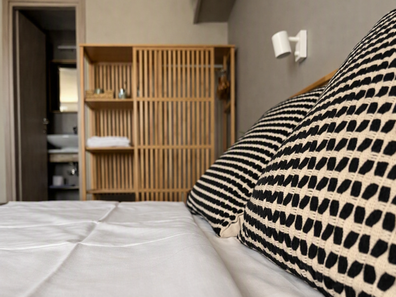 Luxor Suites Venizelou
