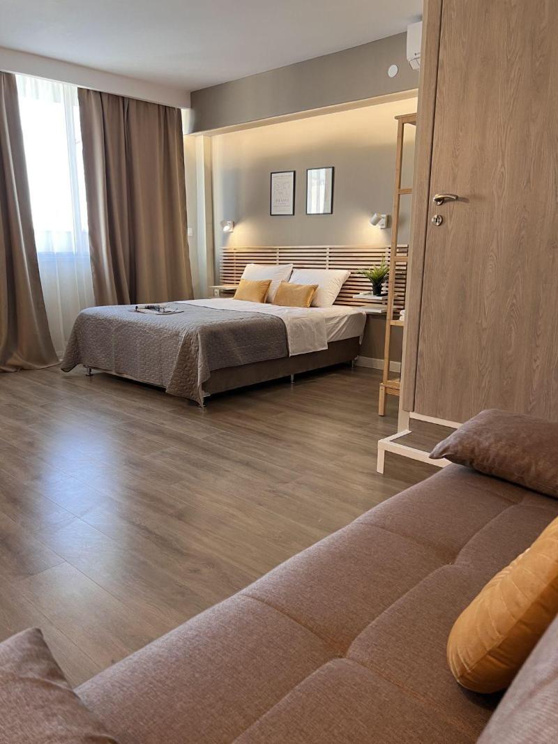 Luxor Premium Suites image