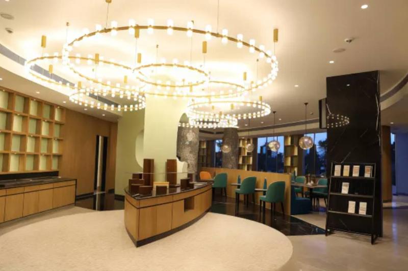 The Cruze Premium Boutique Hotel