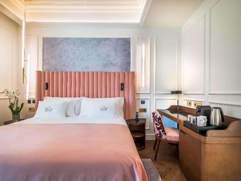 Palacio Gran Via, A Royal Hideaway Hotel image