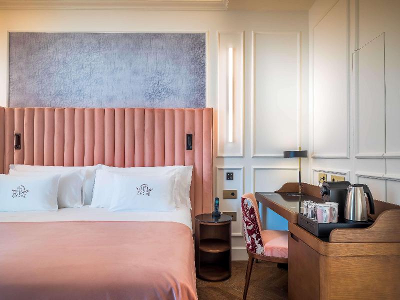 Palacio Gran Via, A Royal Hideaway Hotel image