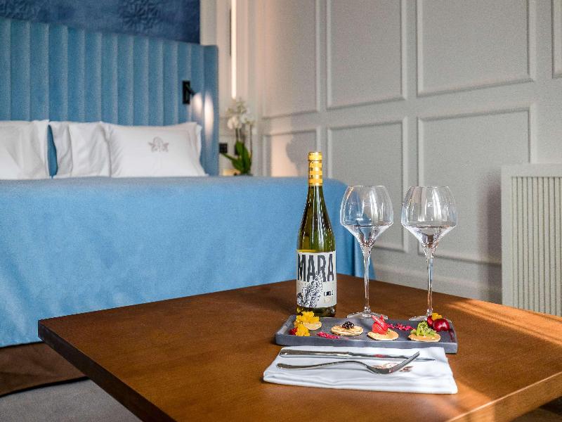 Palacio Gran Via, A Royal Hideaway Hotel image