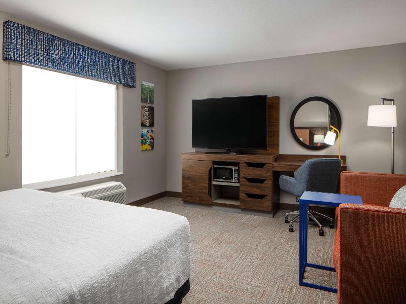 Hampton Inn By Hilton Green Bay Stadium image