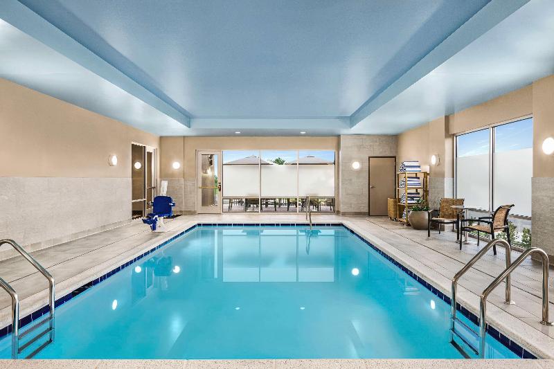 Home2 Suites by Hilton Leesburg image