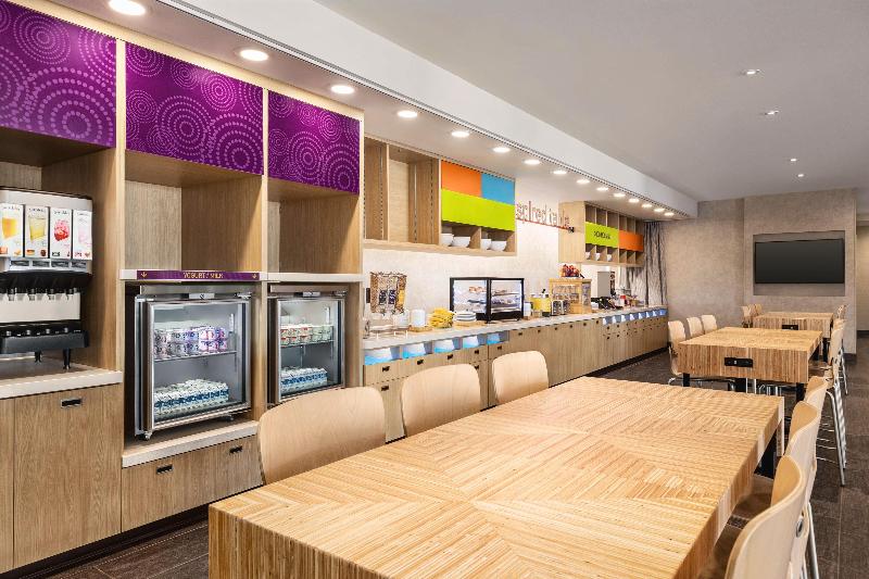 Home2 Suites by Hilton Leesburg image