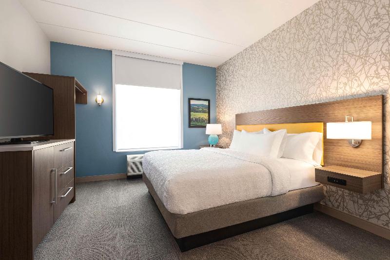 Home2 Suites by Hilton Leesburg image