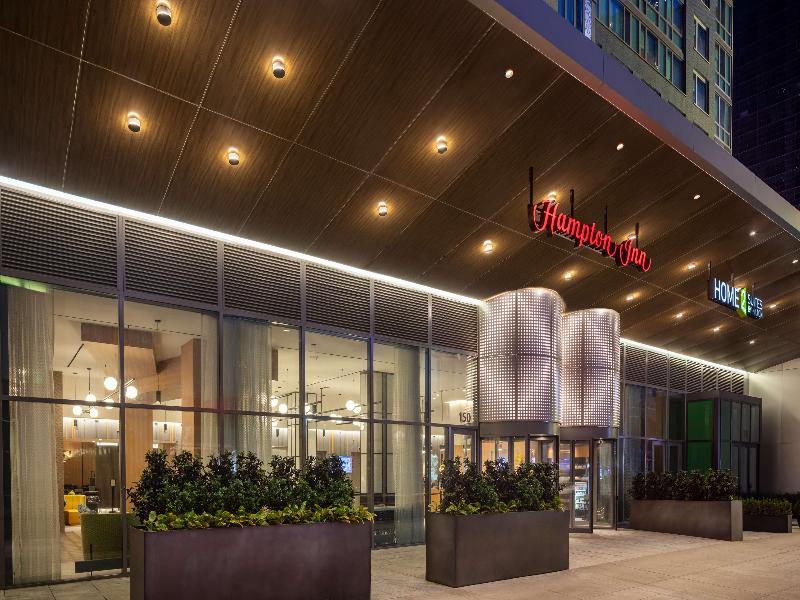 Hampton Inn New York Times Square image