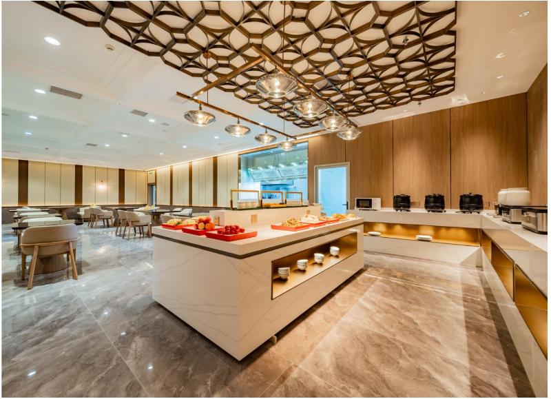 Grand Madison Hotel Jiaguguan image 1