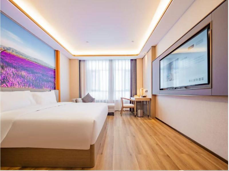 Grand Madison Hotel Jiaguguan image 2