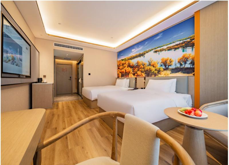Grand Madison Hotel Jiaguguan image 3