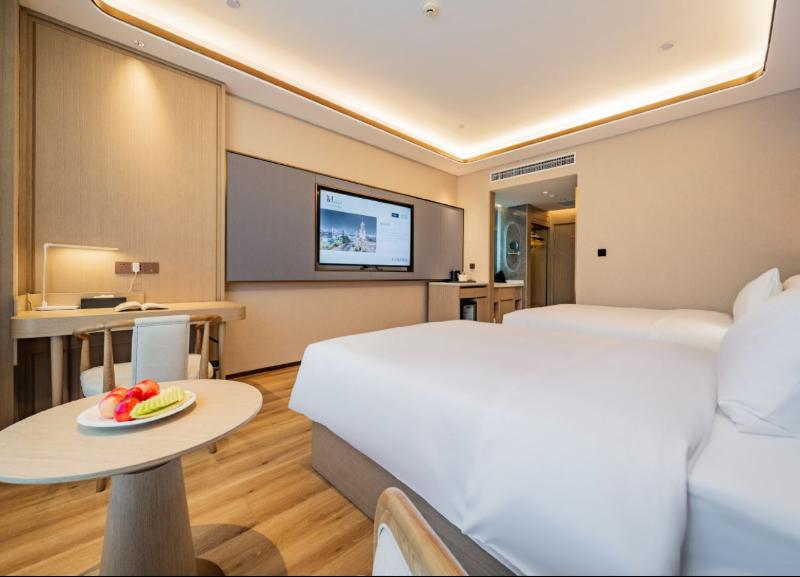 Grand Madison Hotel Jiaguguan image