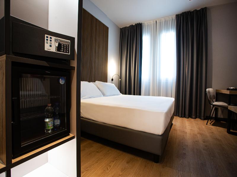 Hotel Leonessa image