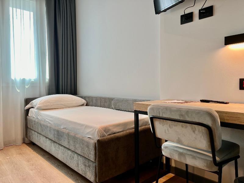 Hotel Leonessa image